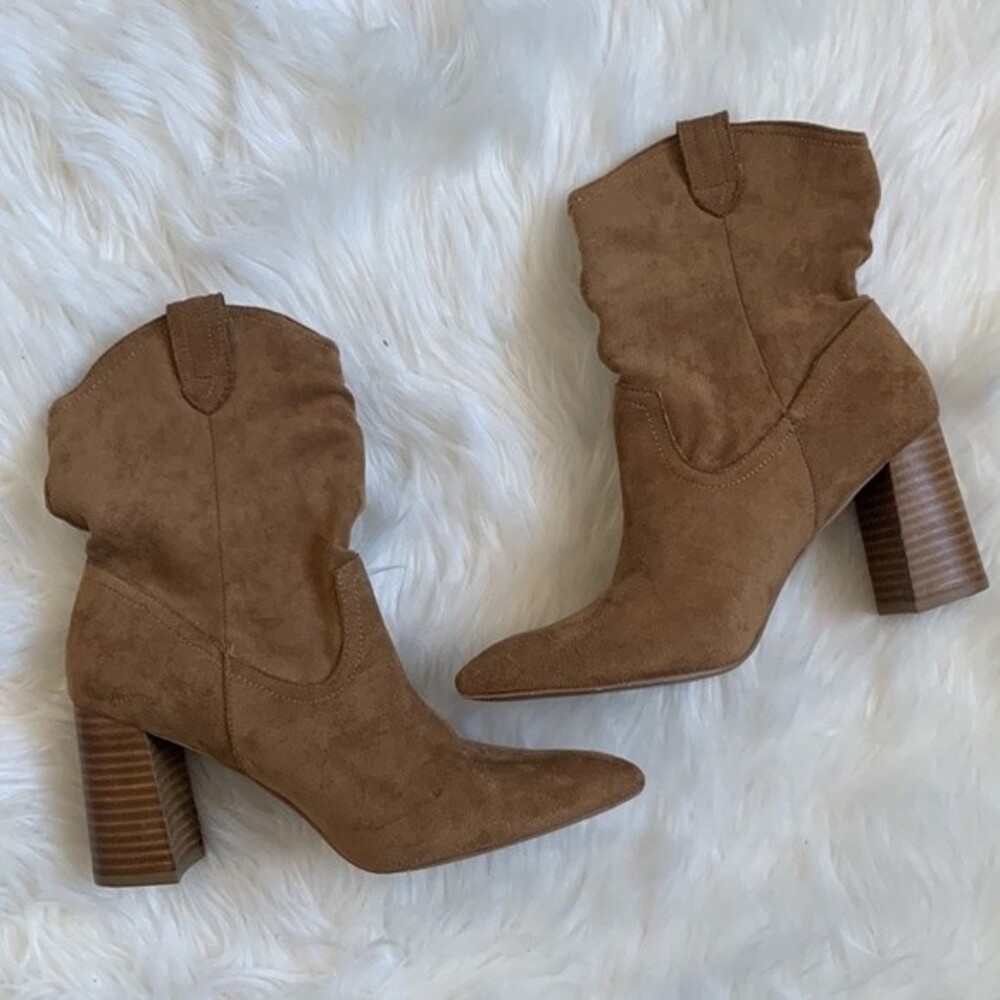 Mi.iM Mavis Western Faux Suede Pointed Toe Block Heel Boots Sz 9 - Picture 2 of 10